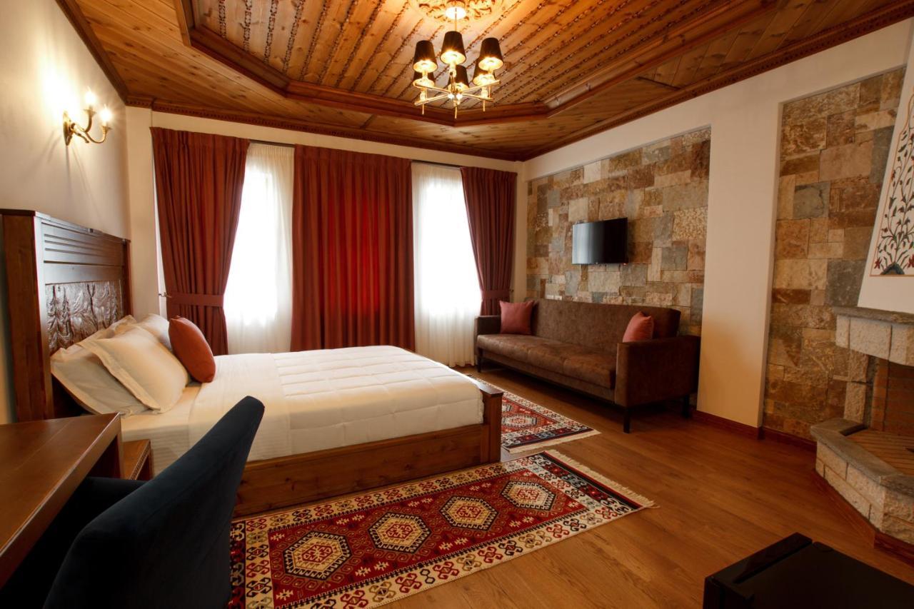 Rose Garden Hotel Гирокастра Экстерьер фото